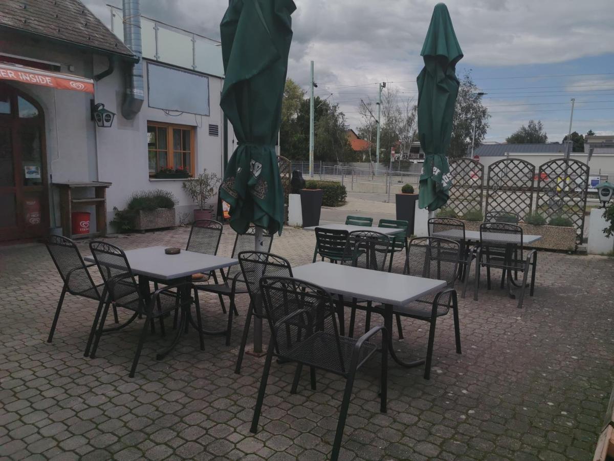 Lei'S Wok Ξενοδοχείο Neusiedl am See Εξωτερικό φωτογραφία